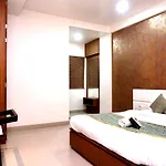 Hotel Shree Gayatri Inn