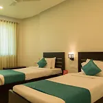 Capital O 13004 Hotel Brij Inn