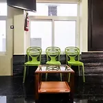 Oyo 76021 Orchid Blue Service Apartment And Kitchen