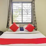 Oyo 75641 Vandan Villa Rooms Service Apartment