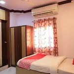 Oyo Flagship 77764 Hotel Rahul Ganeshpeth Colony