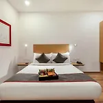 Hotel The Onyx