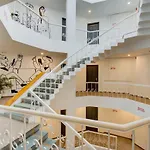 Hotel Maitrayee