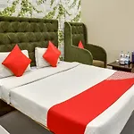 Capital O 75310 The Jk Hotel