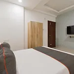 Oyo Townhouse 498 Hotel Western