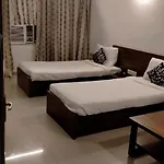Hotel Darshan Towers