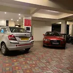 Jk Rooms 126 Parashar Legacy - Opp Railway Station