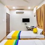 Itsy Hotels Shri Guru Service Apartment