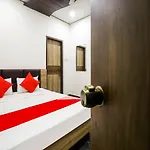 Oyo Flagship 69701 Hotel Vedanta Inn