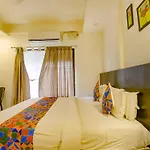 Capital O 80897 Hotel Coral Inn
