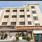 Hotel Lake View By Wb Inn