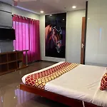 Hotel Airport Kk