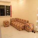 Avame 2Bhk Golden Theme Flat Near Airport