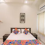 Fabhotel Archanil Apartment - Sitanagar Cricket Ground