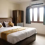 Otel