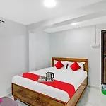 J D Guest House