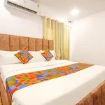 Fabhotel Midnight Inn