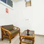 Fabhotel Comfort Room