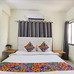 OYO 23431 Ocsa Inn