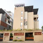 Treebo Premium The Memoir, Ramdaspeth