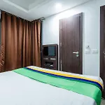 Treebo Silver Apartment
