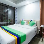 Treebo Silver Apartment