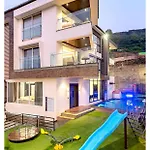 Nemaan Villa