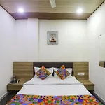 Fabhotel Vedanta Inn - Nr Sitabudli Fort