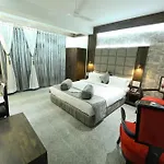 Hotel President
