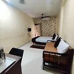 Gulmohar - By Mansi Service Apartment
