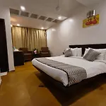 Hotel Heritage 2001, Nagpur