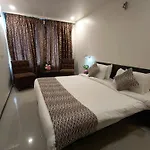 Hotel Heritage 2001, Nagpur