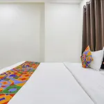 Fabhotel New Shraddha Inn - Nr Airport Colony