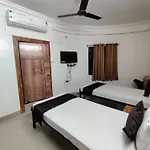 Gulmohar - By Mansi Service Apartment