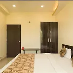 The Empire Hotel
