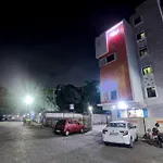 Townhouse 700 Hotel Krishna.