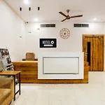 Super Hotel O Pardi Near Kalamna Market