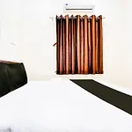 Hotel O Uts Stay In