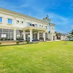 Hotel O Uts Stay In