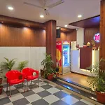 Hotel Runway Inn