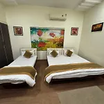 Rampriya Service Apartment