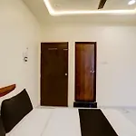 Hotel O Highway Blues
