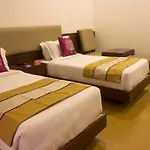 Oyo 1016 Hotel Heritage Embassy