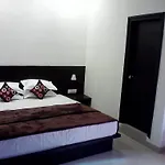 Hotel Woodlands
