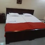 Treebo Trip Hotel Aditya