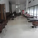 Hotel Adi