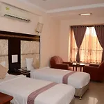 OYO Flagship 14060 Orient Inn Sadar