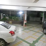 Hotel Mansarovar-A Budget Hotel