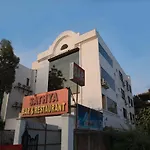 Oyo 10023 Hotel Satya
