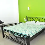 Jk Rooms 123 Hotel Orangeleaf